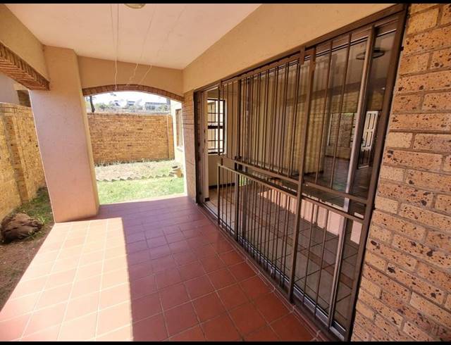 3 BEDROOM APARTMENT FOR SALE IN ERAND GARDENS